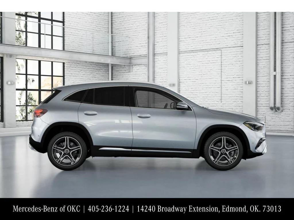 New 2026 Silver Mercedes-Benz GLA 250 image 2