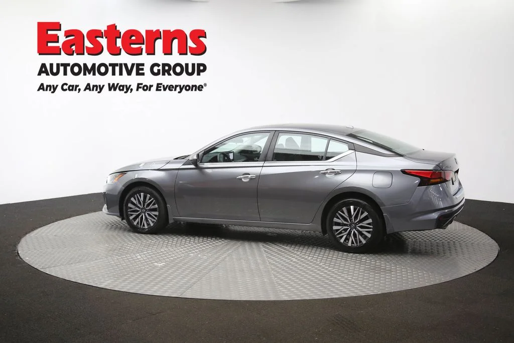 Used 2023 Gray Nissan 2.5 SV image 62