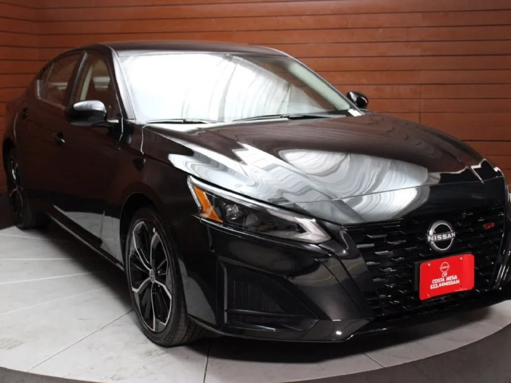 New 2026 Super Black Nissan SR image 29