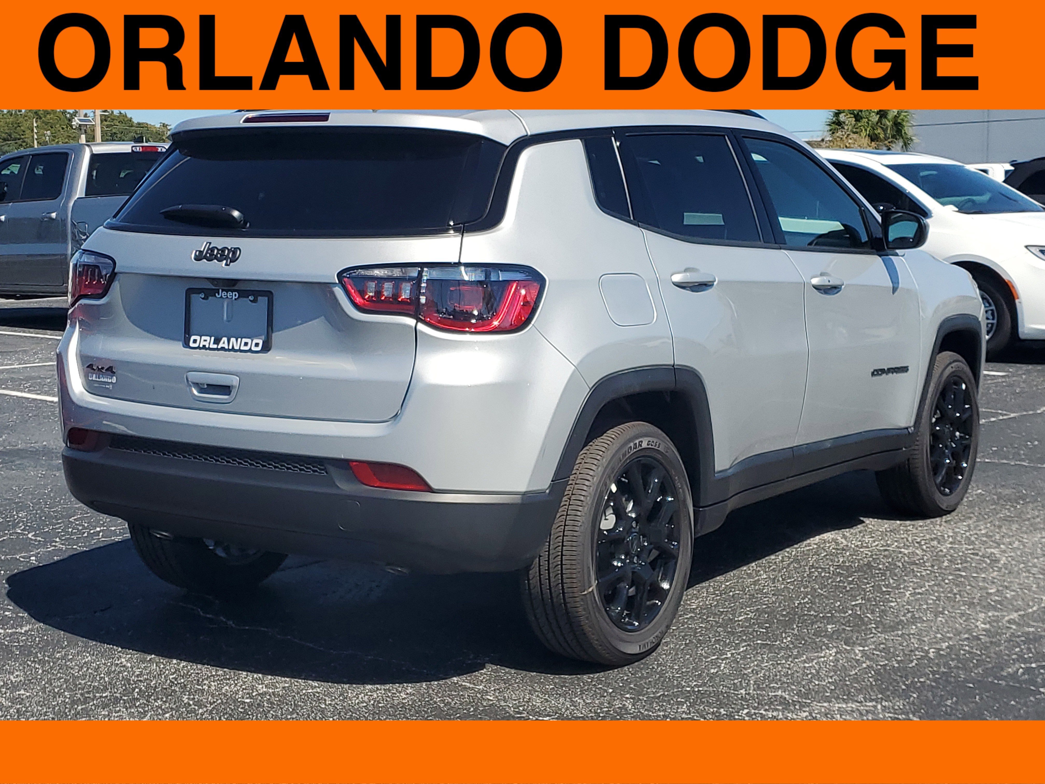 2026 Jeep Compass Latitude Altitude Special Edition photo 3