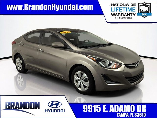 2016 Hyundai Elantra SE