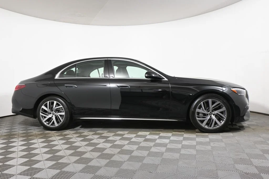 New 2026 Black Mercedes-Benz E 450 image 8