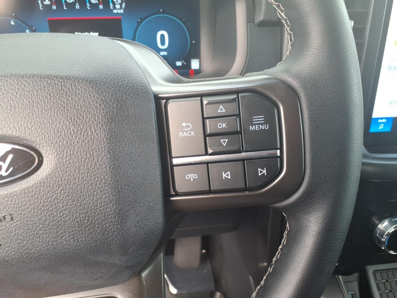 Used 2024 Black Metallic Ford XLT image 28