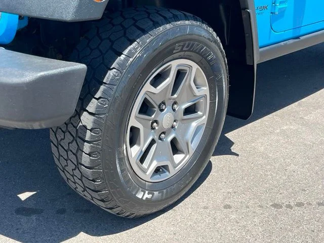 Used 2018 Blue Jeep Unlimited Rubicon image 10
