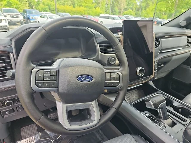 Used 2025 Silver Ford Lariat image 16