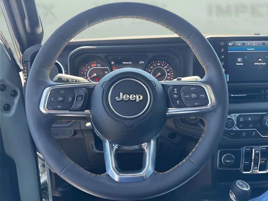 Used 2024 Gray Jeep Sahara image 14