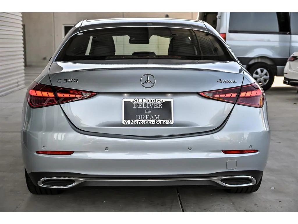 2025 Mercedes-Benz C-Class Sedan C 300 - Photo 7