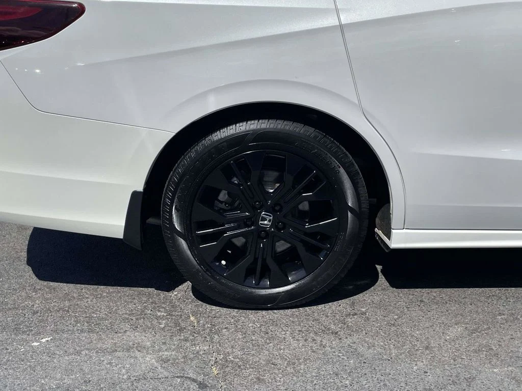 2025 Honda Odyssey Sport L - Photo 8