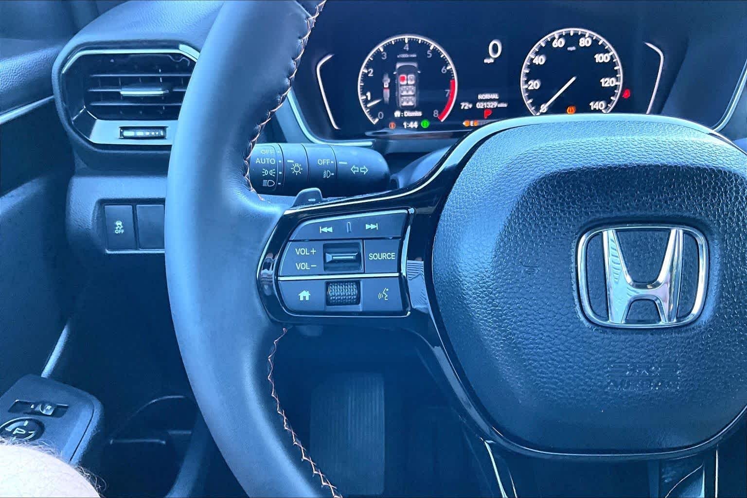 2025 Honda Pilot Sport - Photo 24