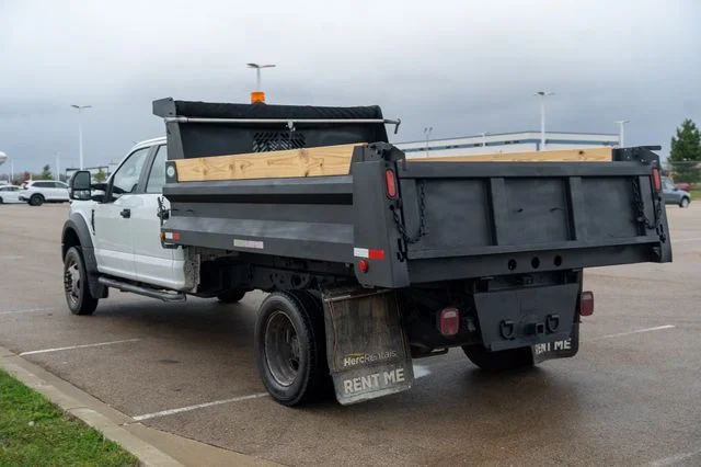 Used 2018 White Ford XL image 5