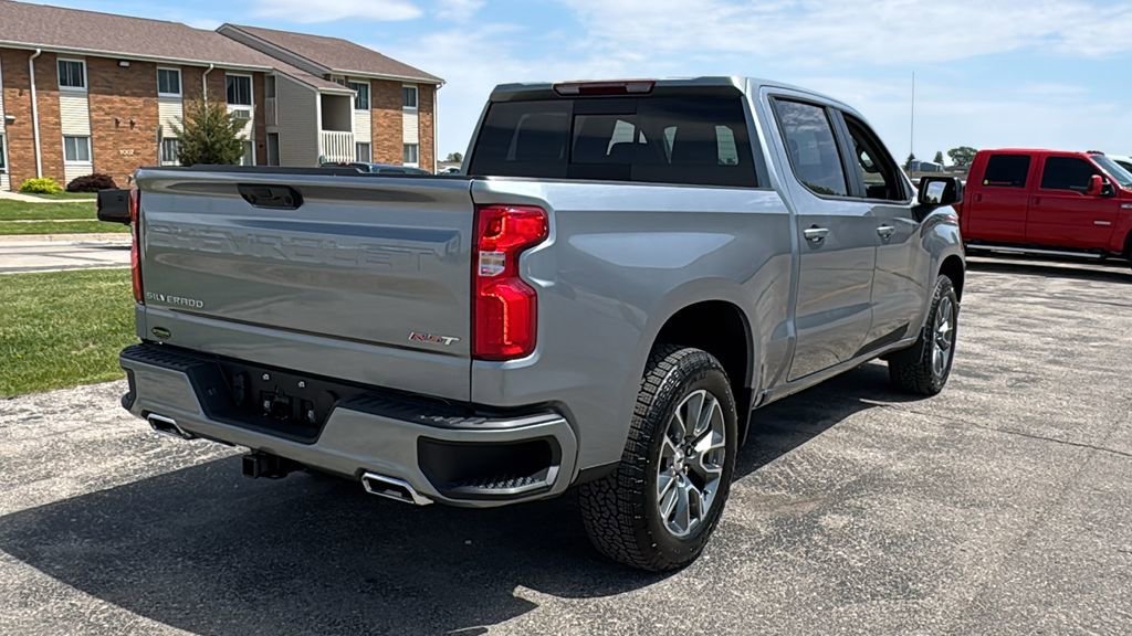 New 2026 Sterling Gray Metallic Chevrolet RST image 15