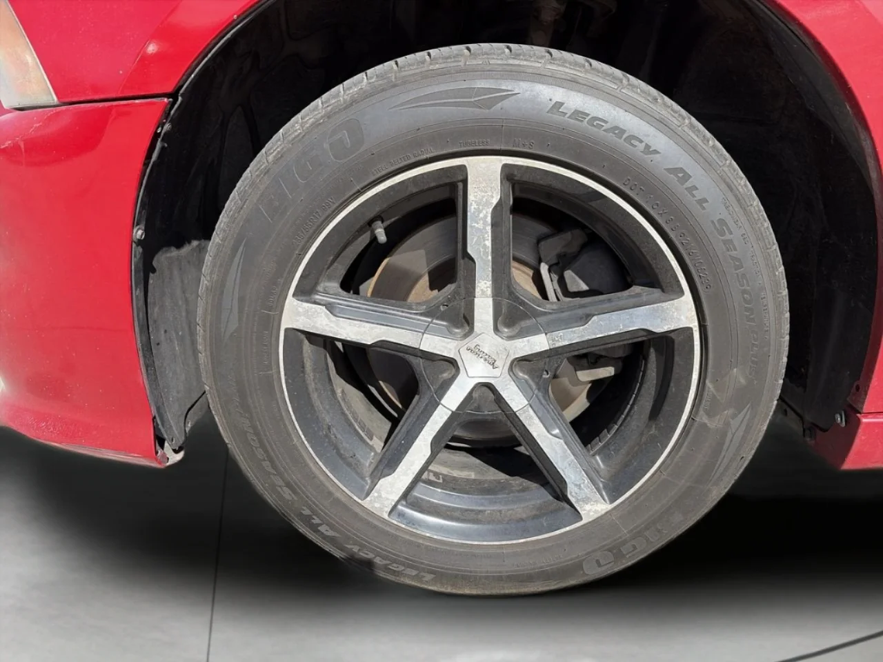 Used 2013 Red Dodge SXT image 16
