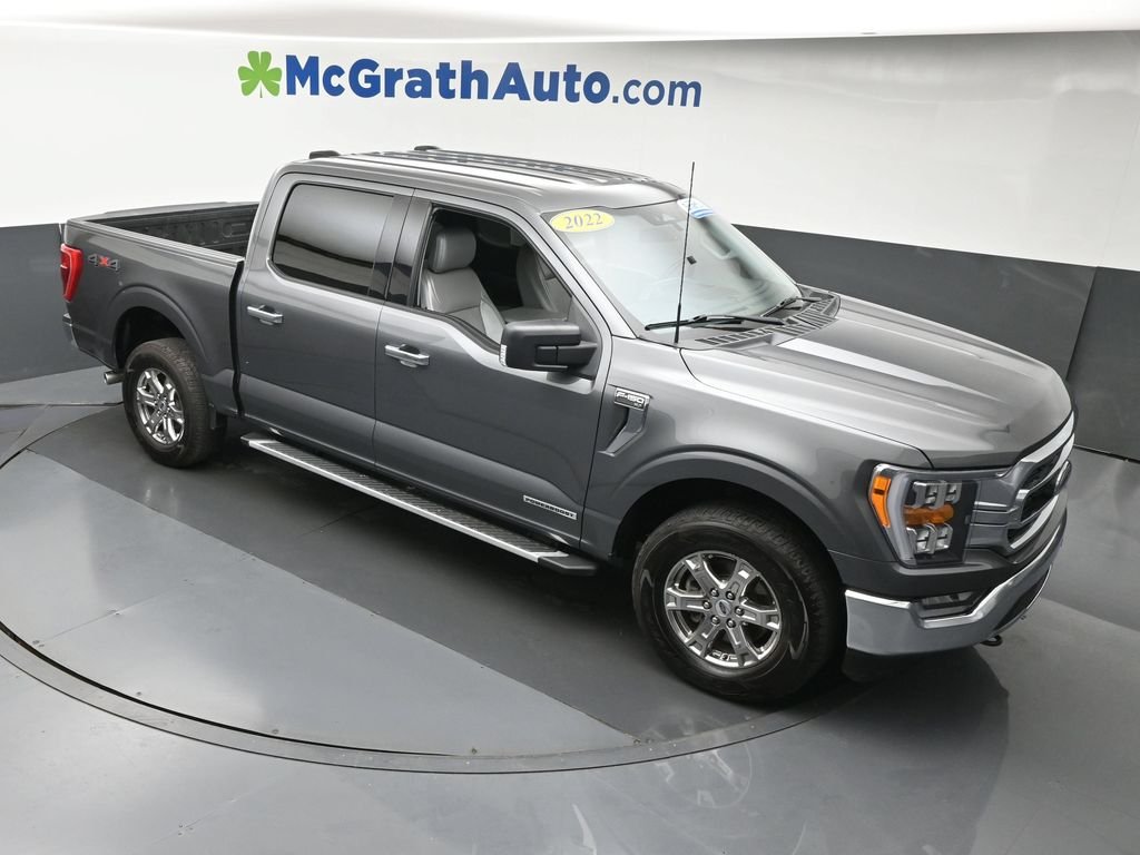 Used 2022 Gray Ford XLT image 3