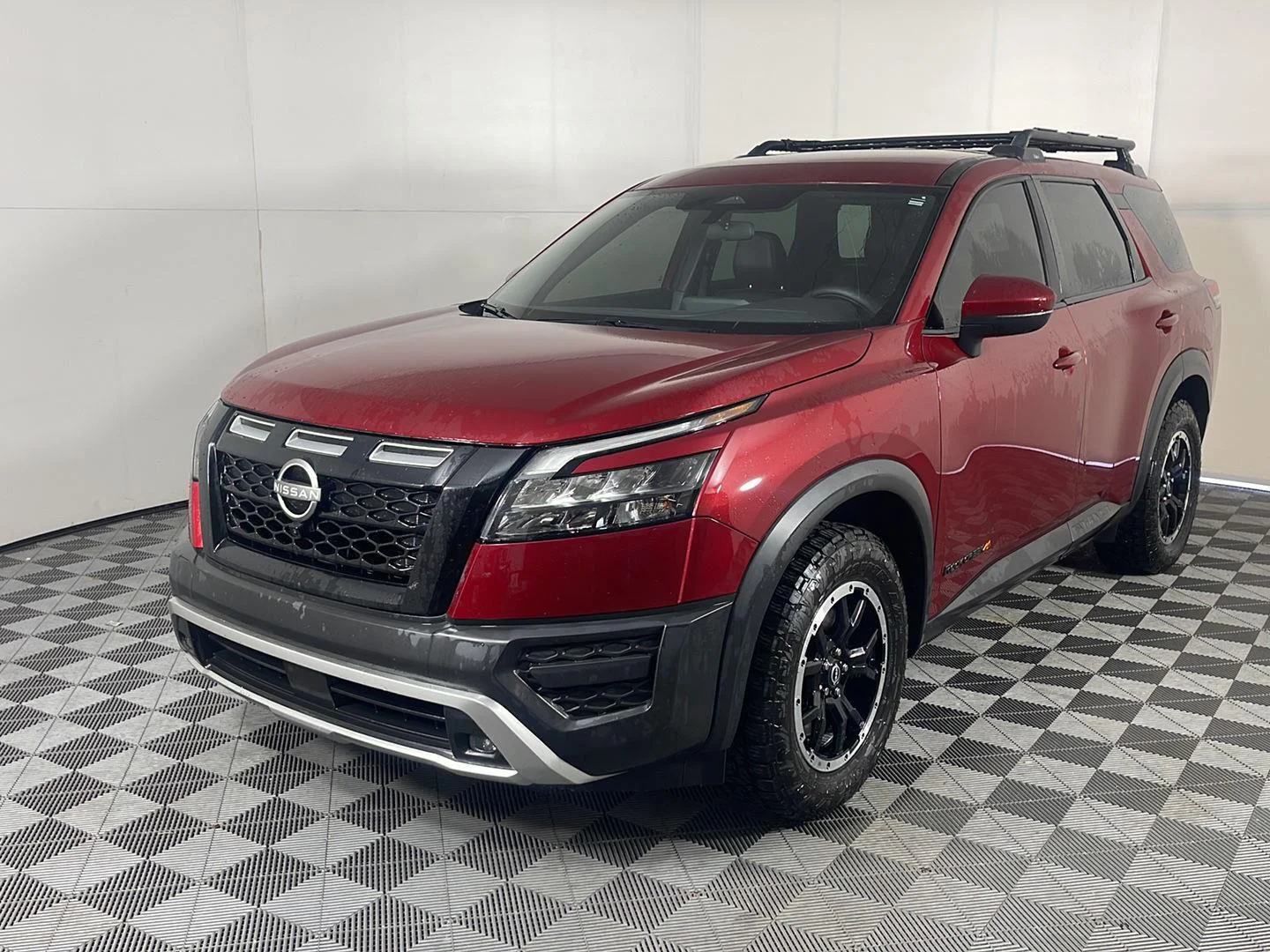 Used 2023 Scarlet Ember Tintcoat Nissan Rock Creek image 2