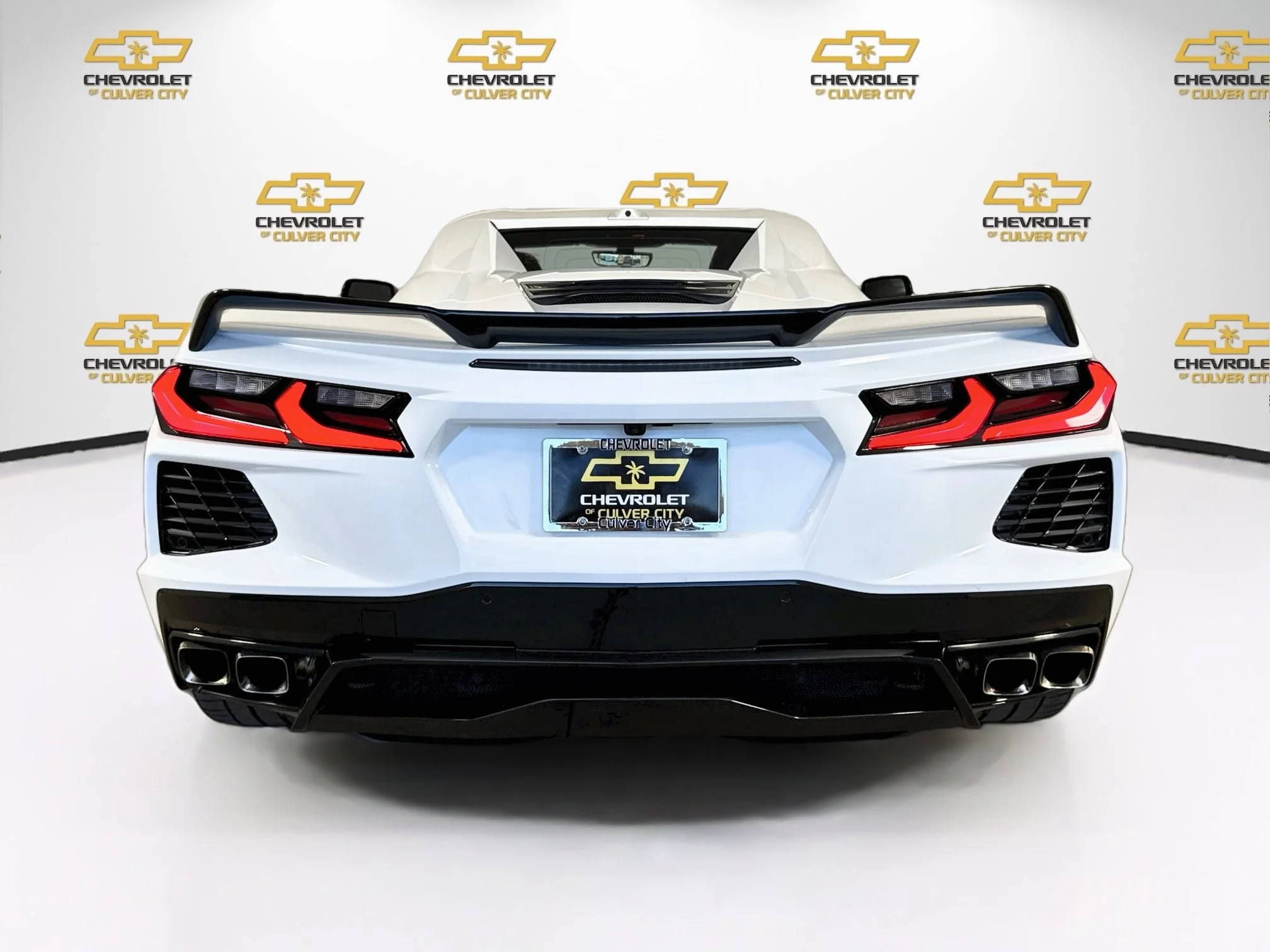 Used 2020 ARCTIC WHITE Chevrolet 1LT image 7