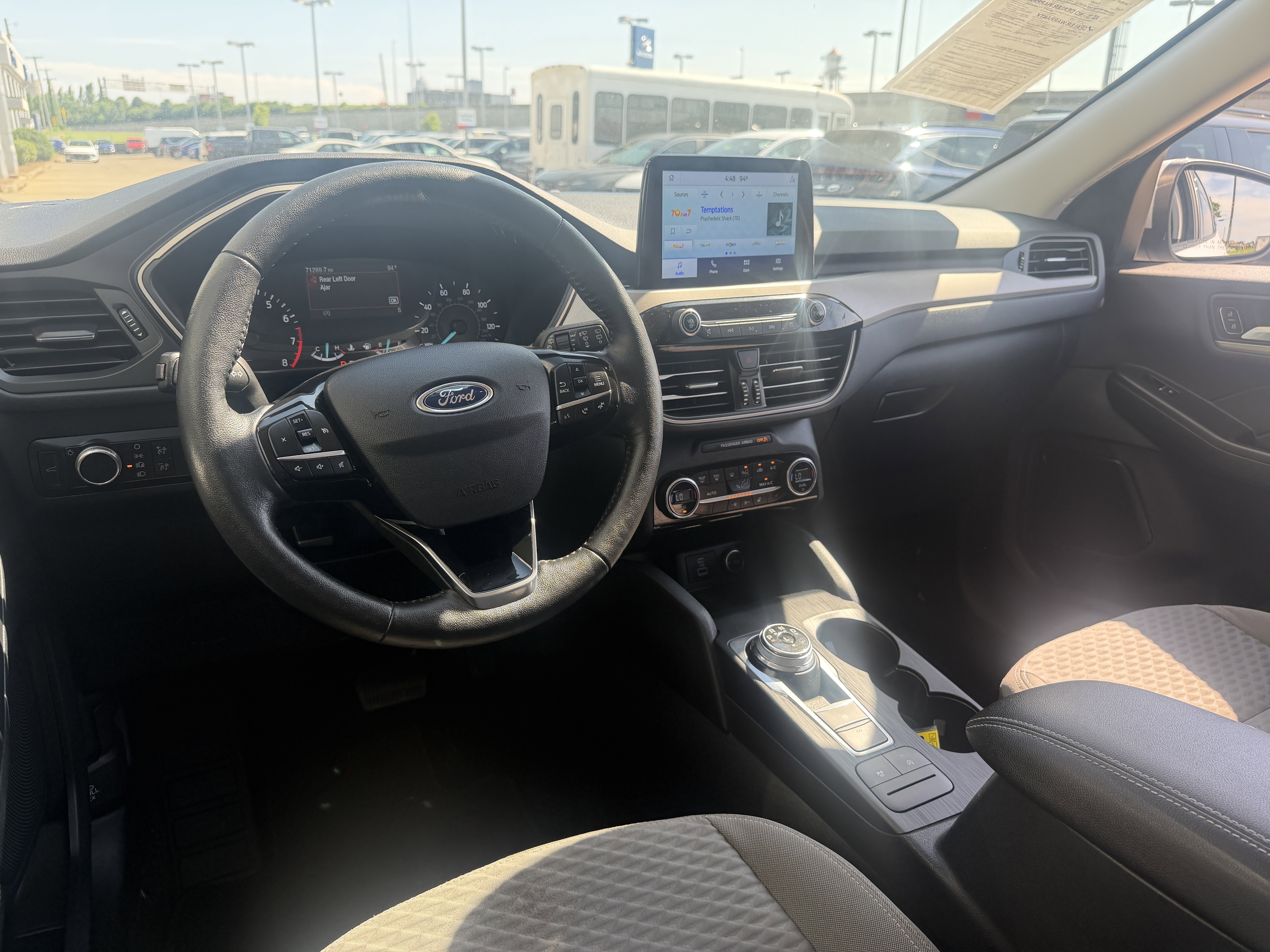 Used 2021 Oxford White Ford SE image 26