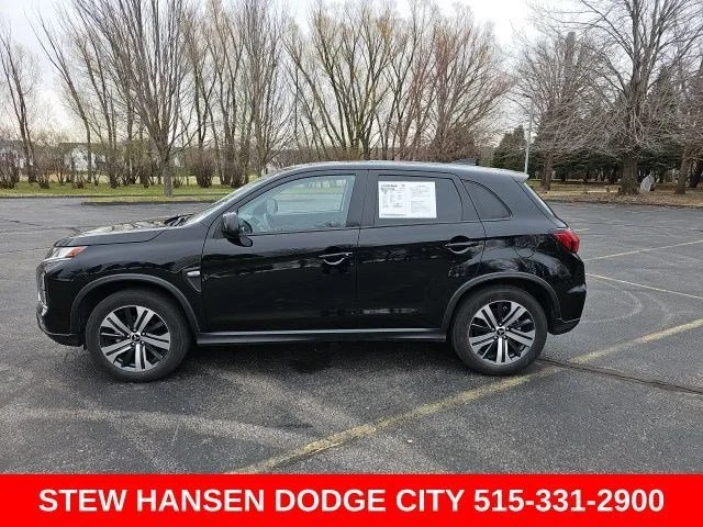 2025 Mitsubishi Outlander Sport 2.0 ES AWC CVT's photo