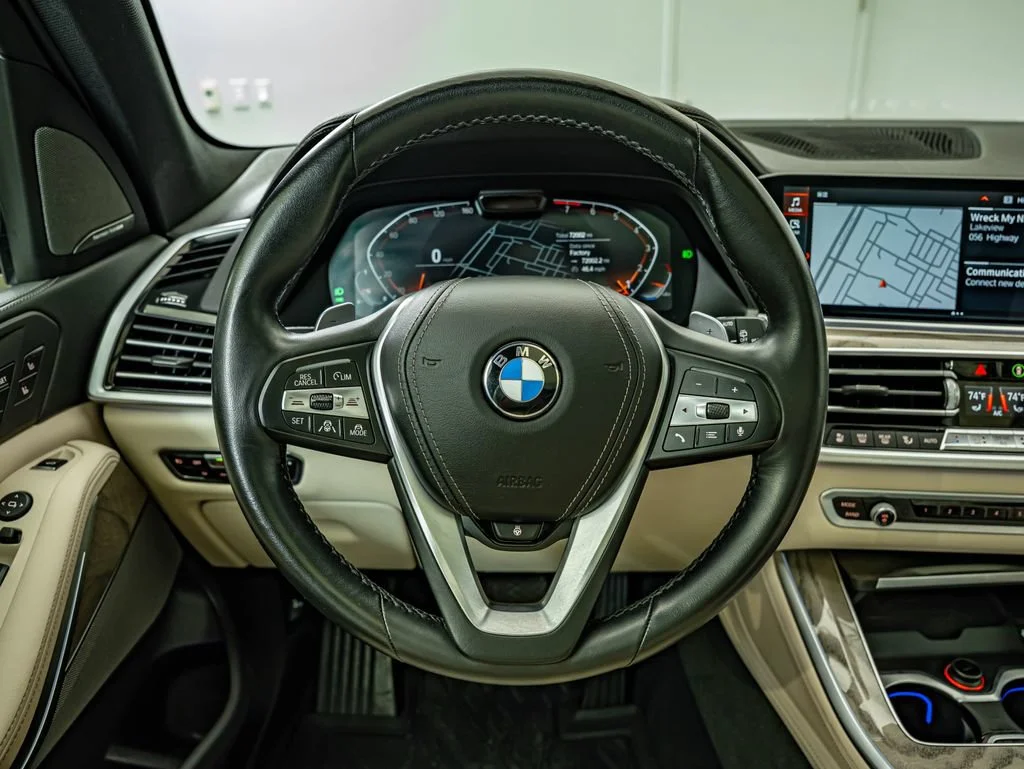 Used 2019 Arctic Gray Metallic BMW xDrive40i image 24