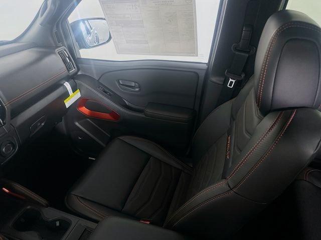 New 2026 Boulder Gray Pearl Nissan Crew Cab PRO-X® image 27