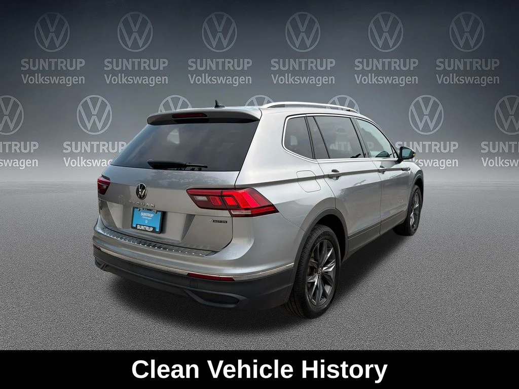 Used 2023 Silver Volkswagen 2.0T SE image 6