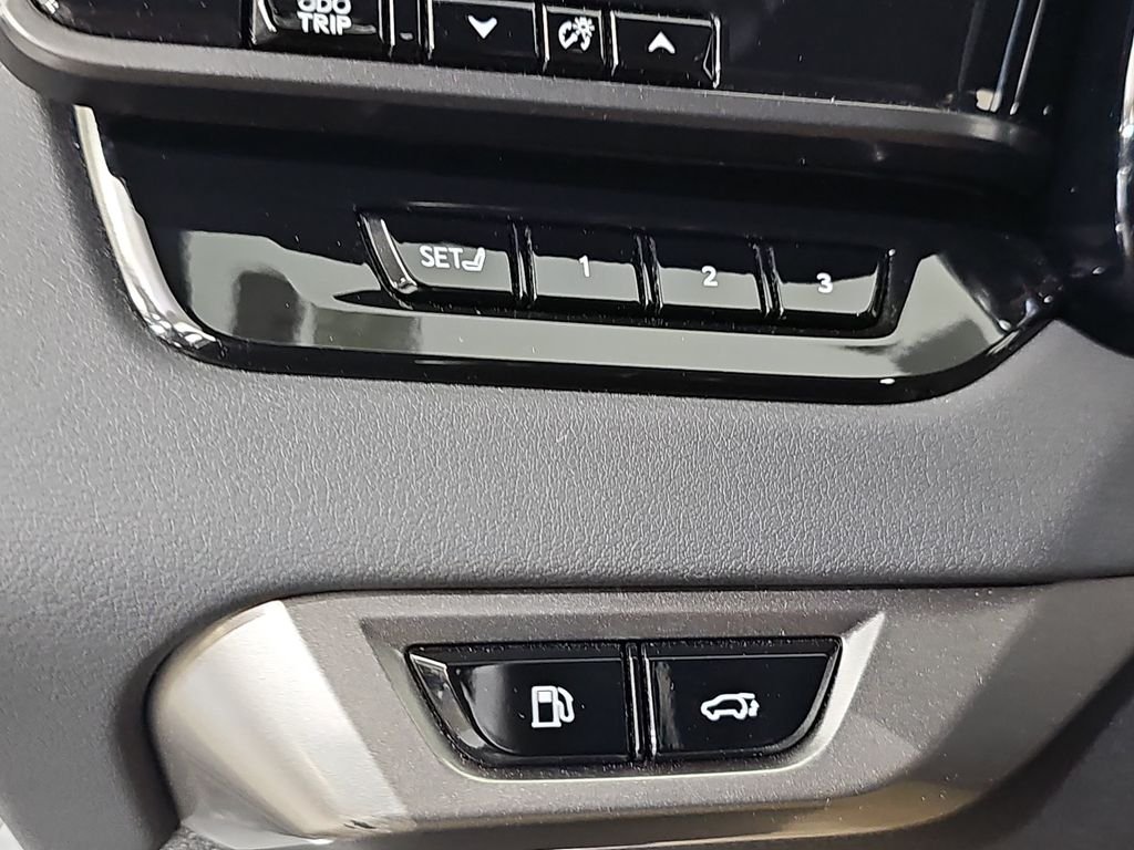 Used 2025 IRIDIUM Lexus 350h Premium image 29
