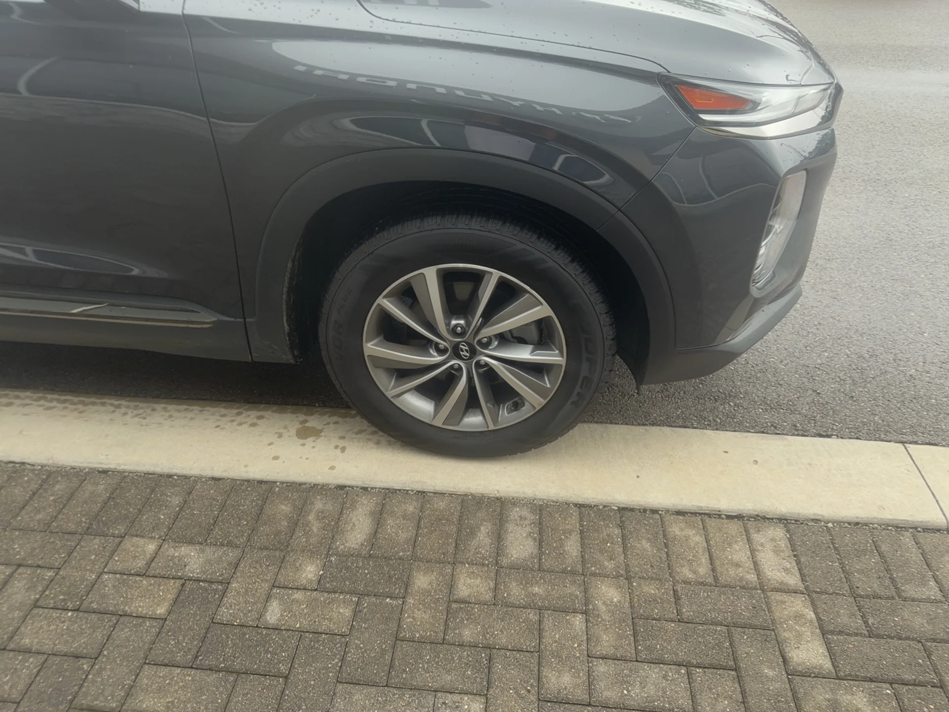 Certified Used 2020 Rainforest Hyundai Limited image 2
