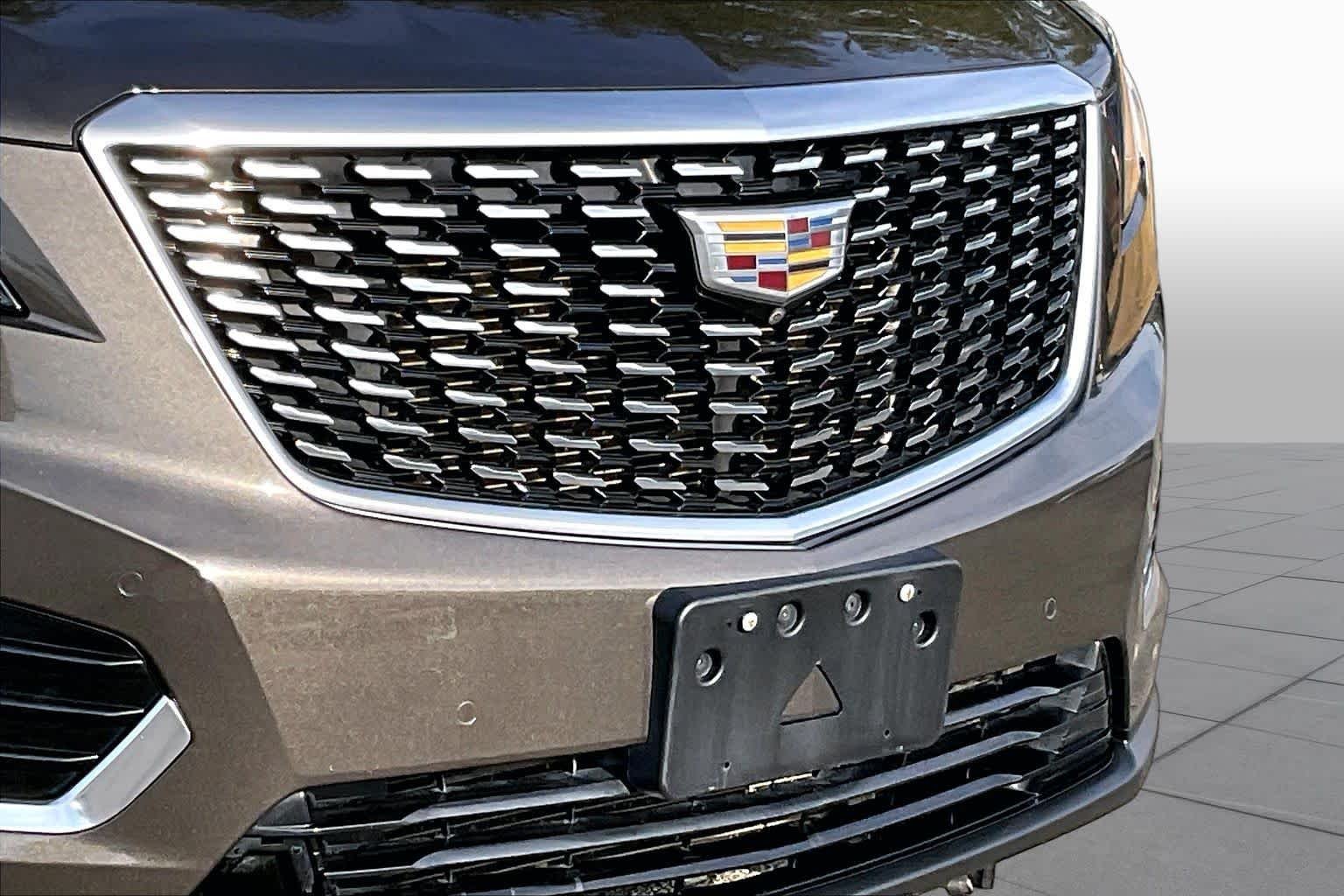 Certified Used 2020 Dark Mocha Metallic Cadillac Premium Luxury FWD image 27