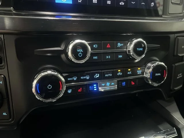New 2026 Star White Metallic Tri-Coat Ford Lariat image 19