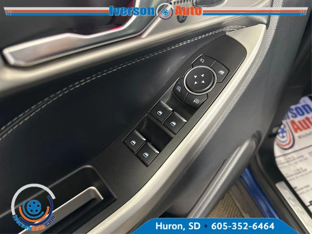 Used 2020 Atlas Blue Ford Limited image 23