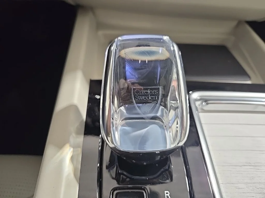 New 2026 Crystal White Volvo T8 Ultra image 14