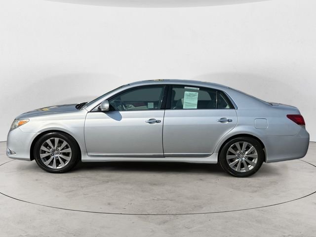 Used 2011 Silver Toyota Limited image 8
