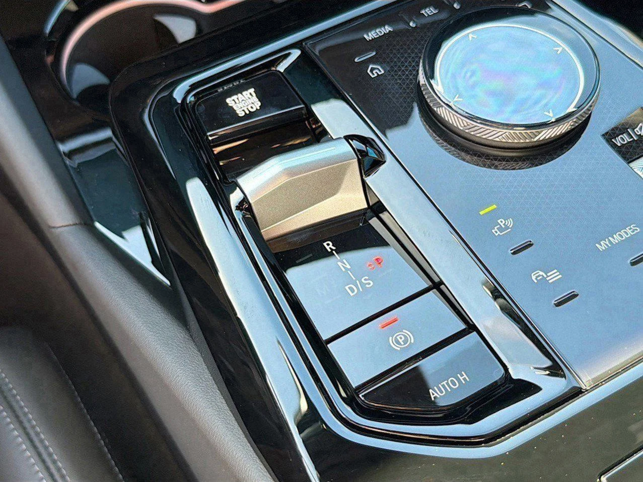 2026 BMW 5 Series 530i - Photo 30