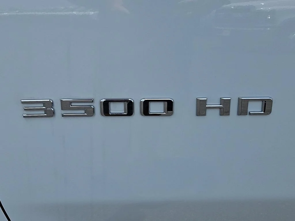 New 2025 Summit White Chevrolet Work Truck image 12