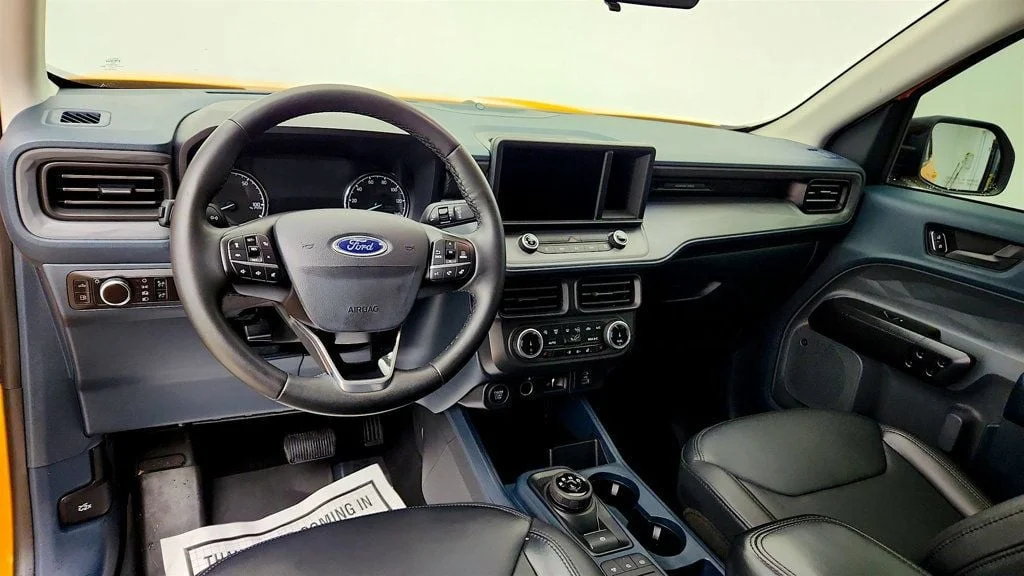 Used 2023 Cyber Orange Metallic Tricoat Ford LARIAT FWD SuperCrew w/ Black Appearance Pkg & Luxury Pkg image 13