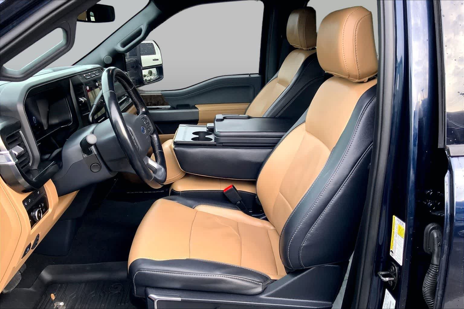 Used 2023 Antimatter Blue Metallic Ford LARIAT image 8