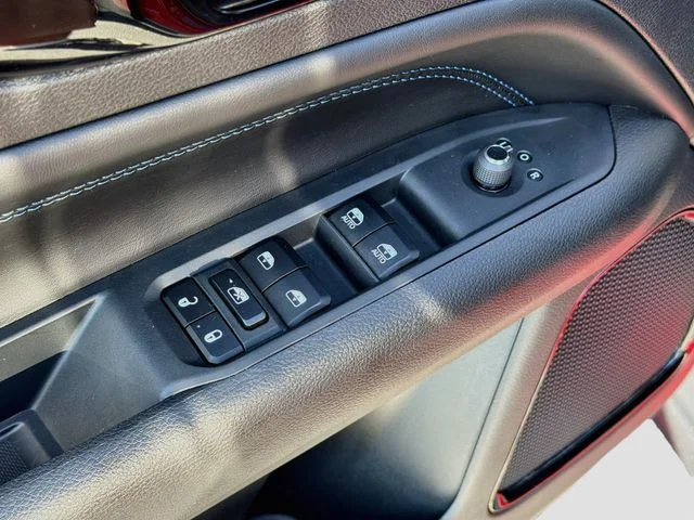 Used 2026 Red Jeep Latitude image 18