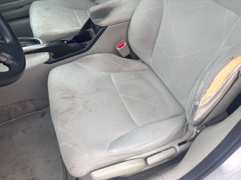 Used 2012 Silver Honda LX image 12