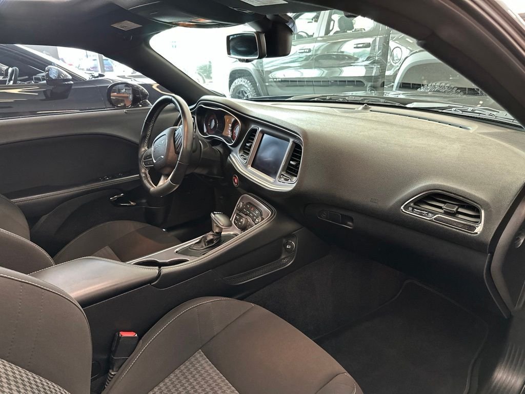 Used 2022 Black Dodge SRT Hellcat Widebody image 13