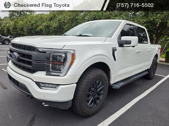 Used 2022 Star White Metallic Tri-Coat Ford Lariat image 1