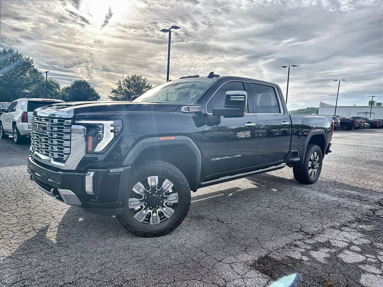 2024 GMC Sierra 4WD Crew Cab Standard Box Denali's photo