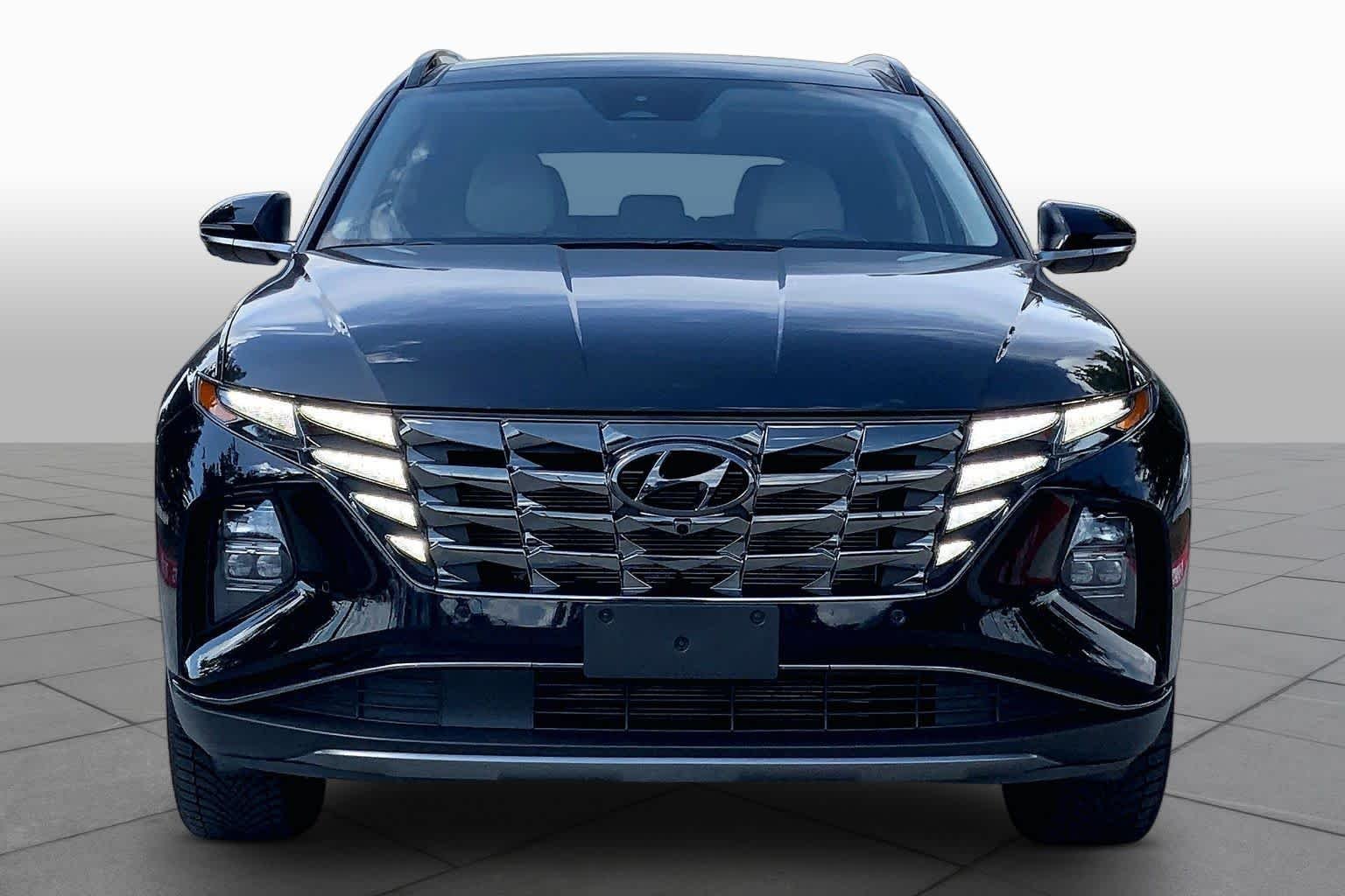 Used 2024 Black Pearl Hyundai Limited image 4