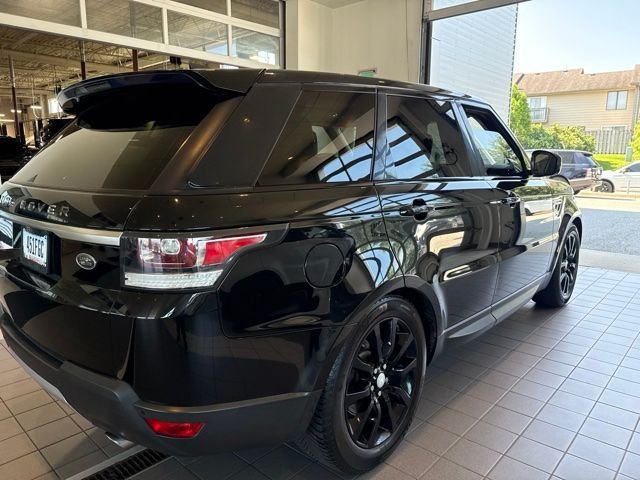 Used 2017 Santorini Black Land Rover 3.0L V6 Supercharged HSE image 4