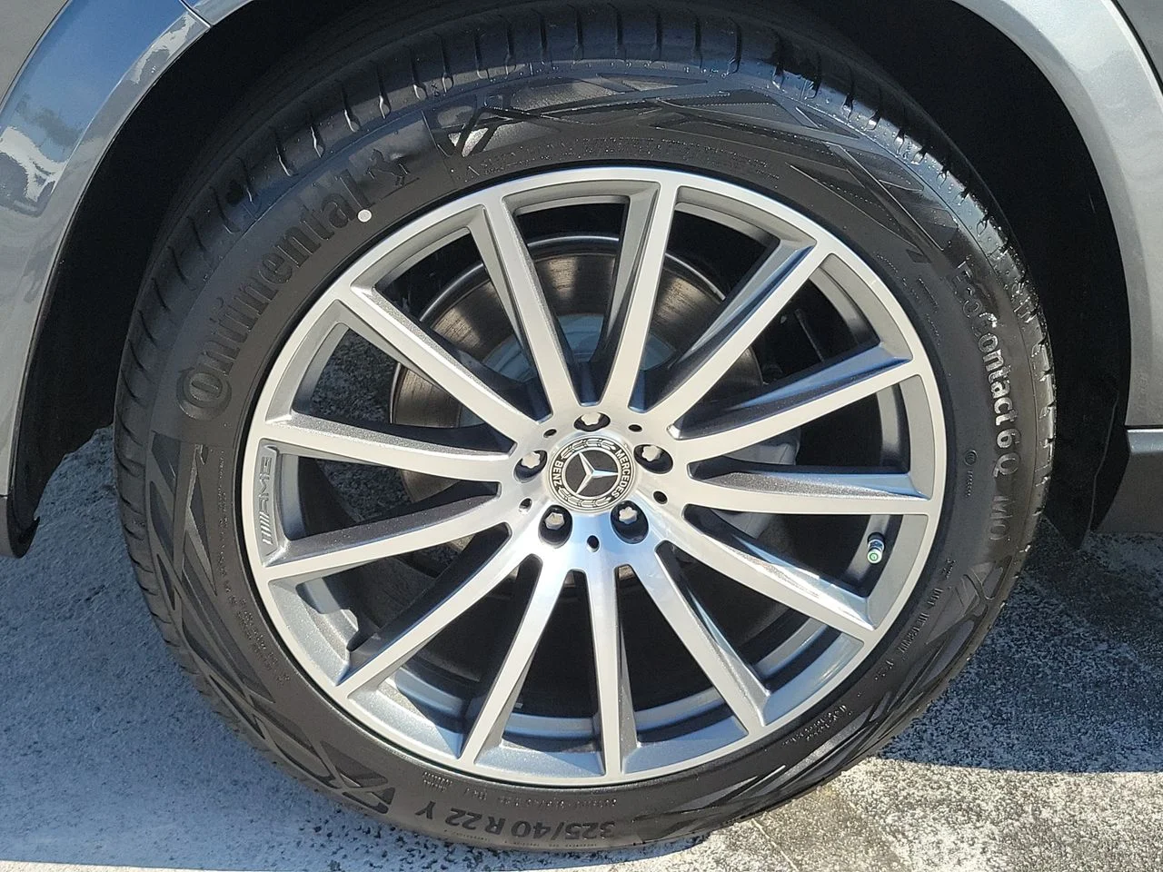 New 2026 Selenite Grey Metallic Mercedes-Benz GLS 580 image 7