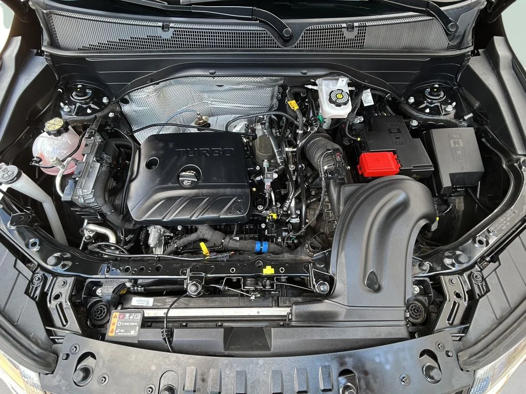 Certified Used 2025 Black Chevrolet LT image 27