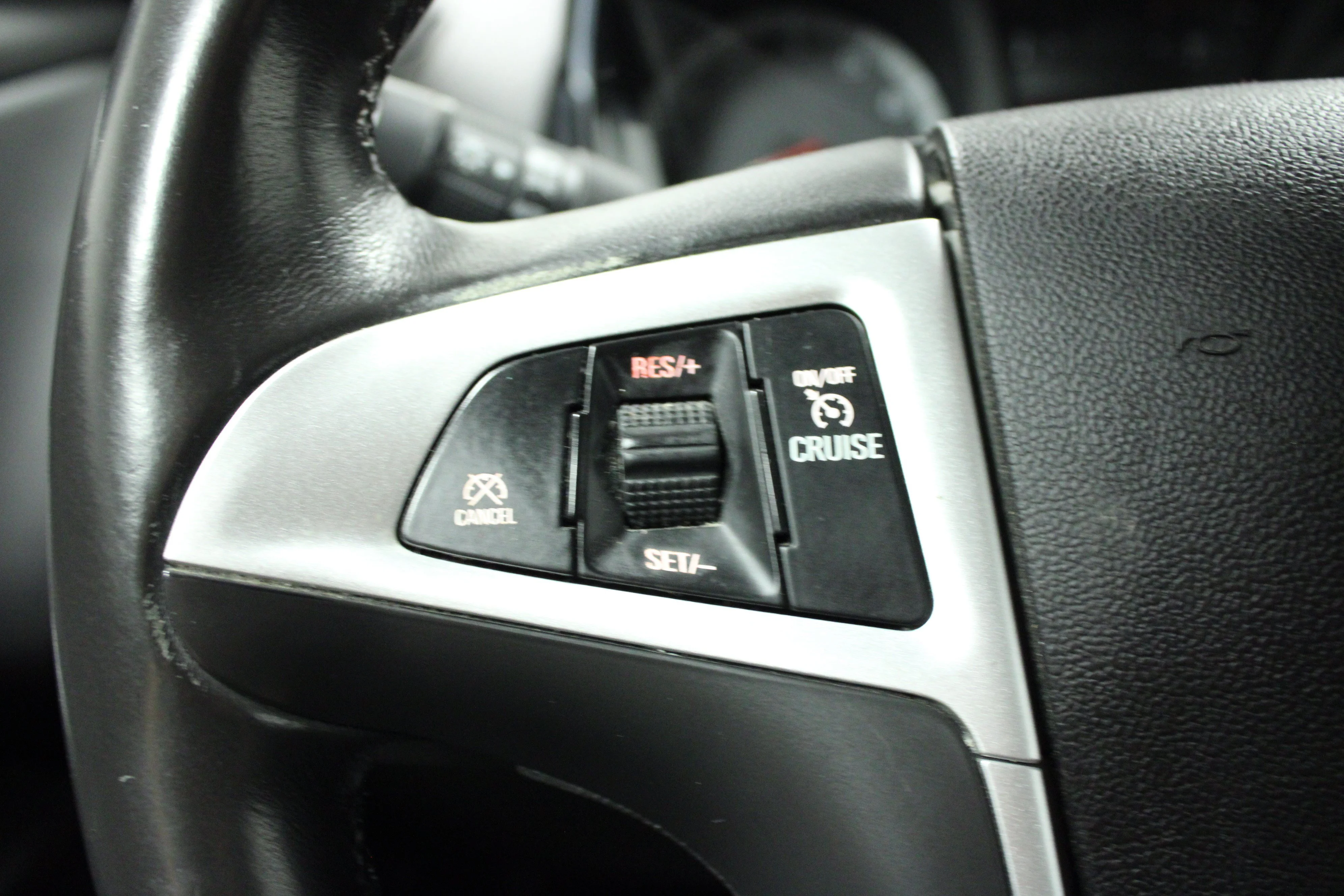 2027 Chevrolet Equinox LT - Photo 42