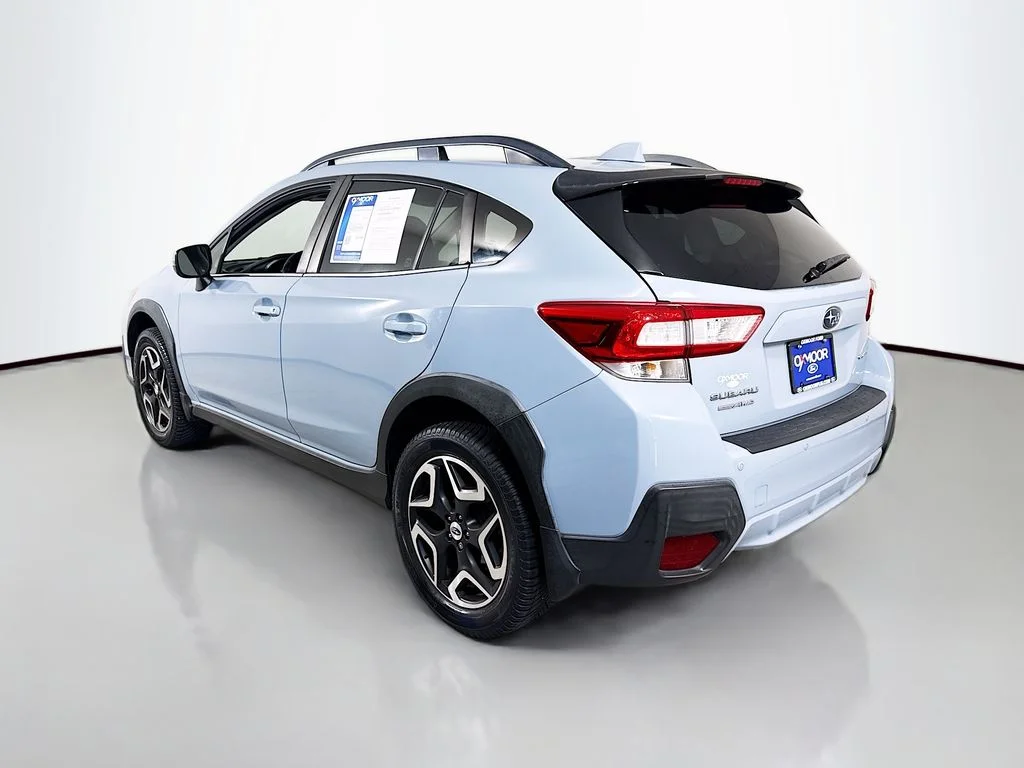 Used 2018 Cool Gray Khaki Subaru Limited image 11