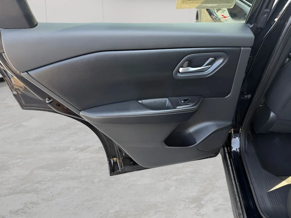Used 2024 Super Black Nissan SV image 11