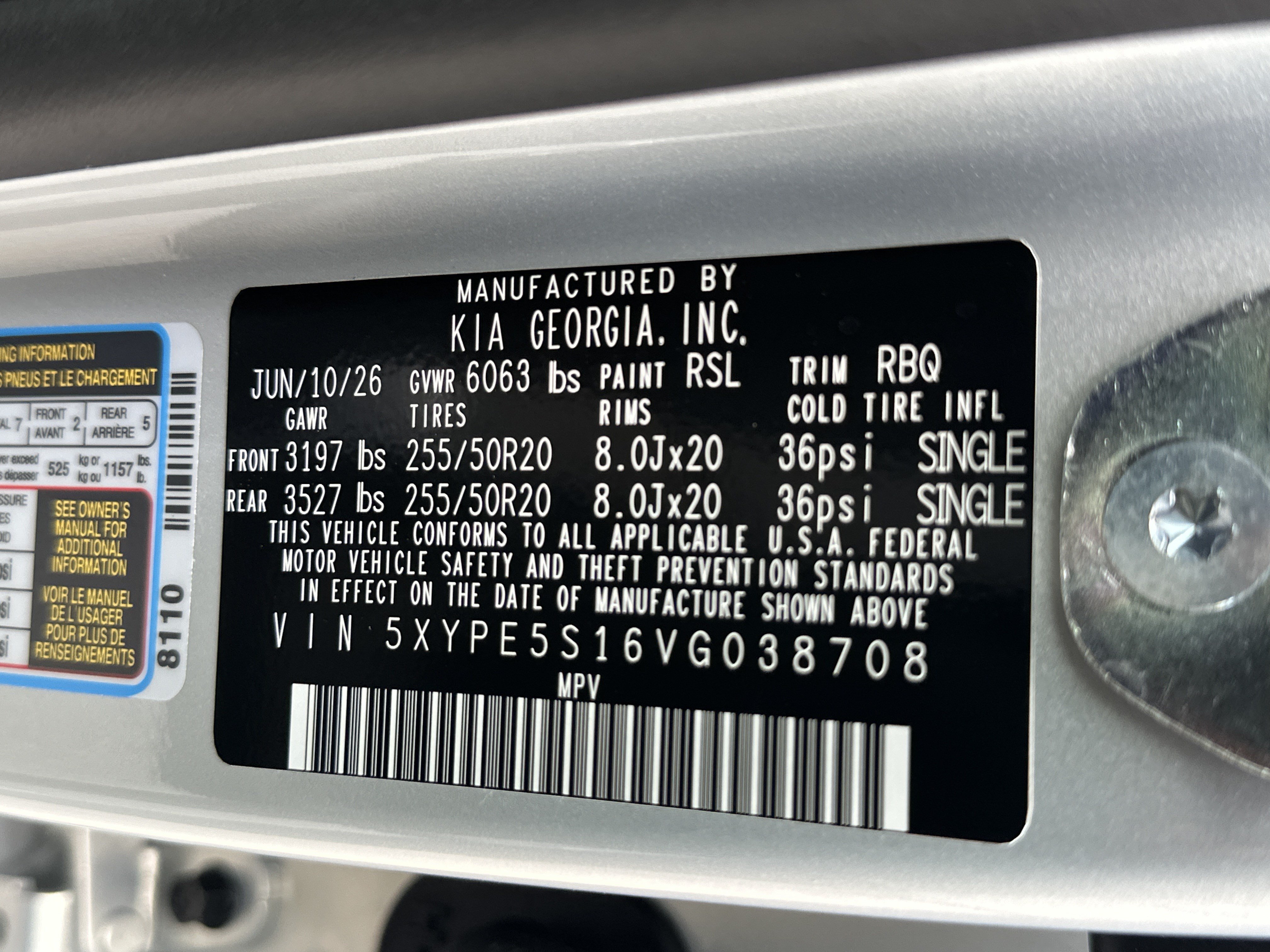 New 2027 Ivory Silver Kia S image 29