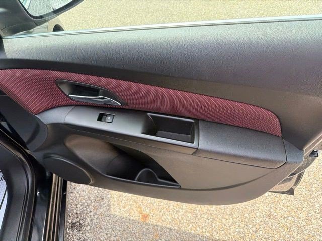 Used 2014 Black Granite Metallic Chevrolet 1LT image 19
