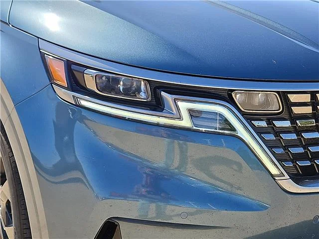 Used 2024 Astra Blue KIA SX Prestige Passenger image 4